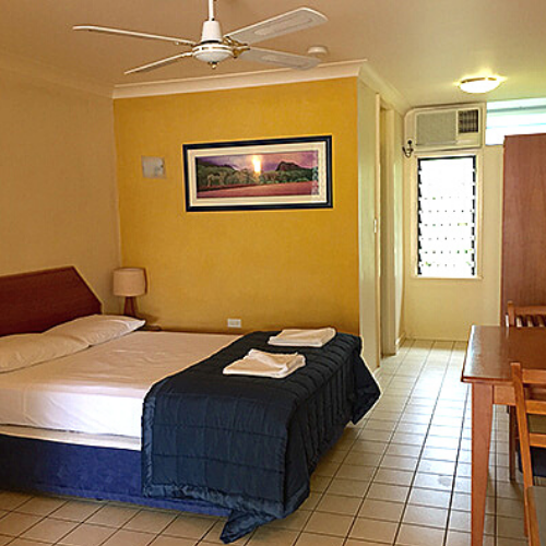 Lucinda Hotel Standard Room